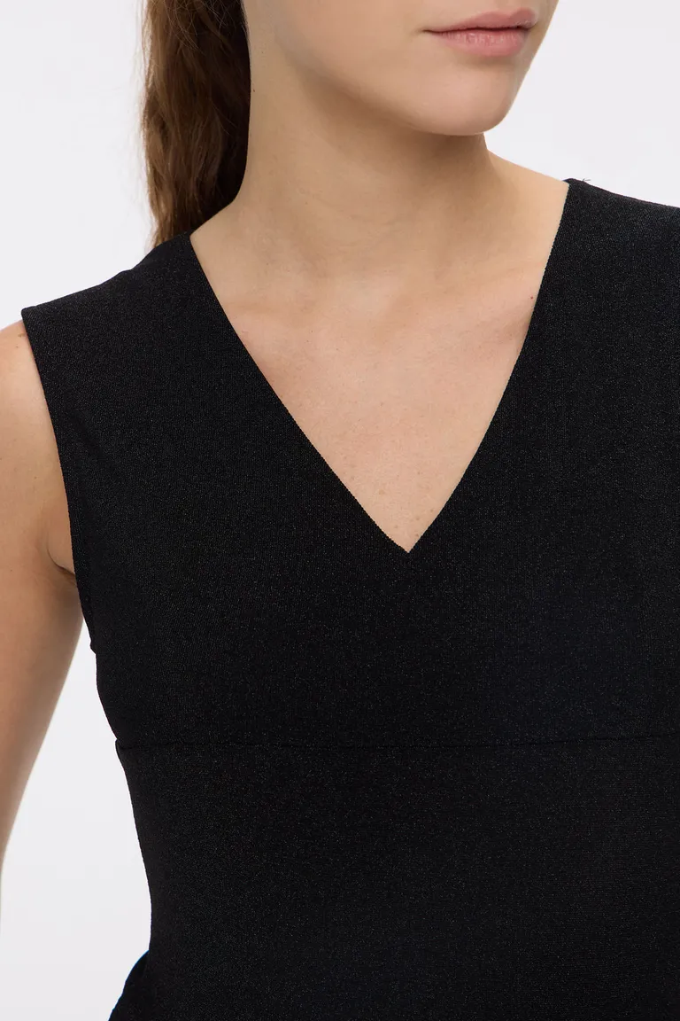 Body sin mangas con escote en V profundo y ajuste al cuerpo de Cuesta Blanca en Bodies para argentina