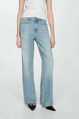 Jeans rectos tiro medio de Mango en Pantalones para argentina