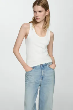 Jeans rectos tiro medio de Mango en Pantalones para argentina