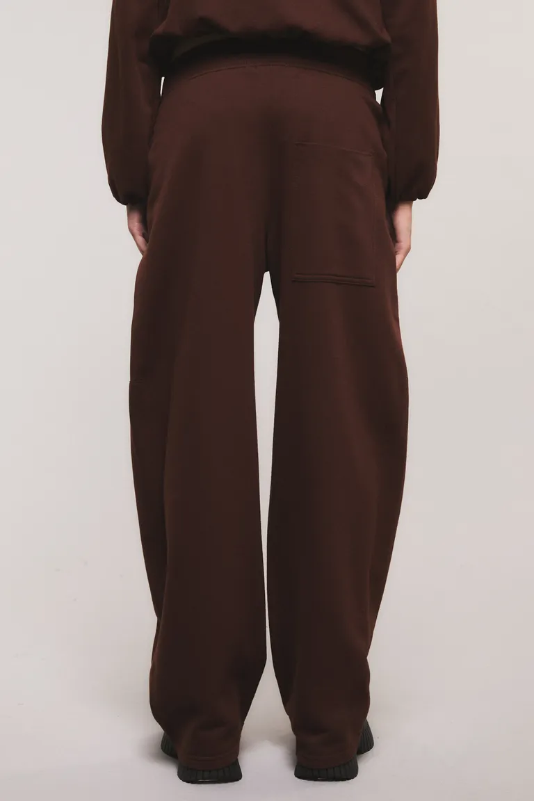 Pantalón de corte regular con bolsillos frontales y traseros y recortes laterales de Kosiuko en Pantalones para argentina