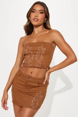 Top honky tonk bordado de Fashion Nova en Tops para argentina