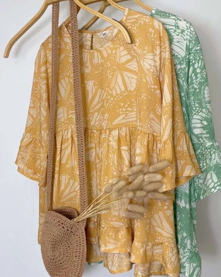 Blusa de poplin estampado con volados en manga de moda para mujer de Hesed en Blusas para argentina