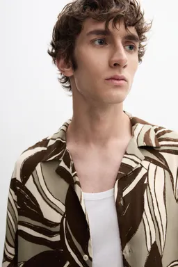 Camisa estilo resort estampada de Lefties en Camisas para argentina