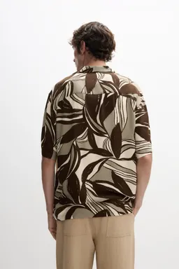 Camisa estilo resort estampada de Lefties en Camisas para argentina