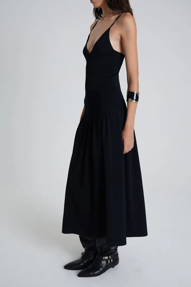 Vestido de punto negro de largo hasta los tobillos con escote en V de Maria Cher en Vestidos para argentina