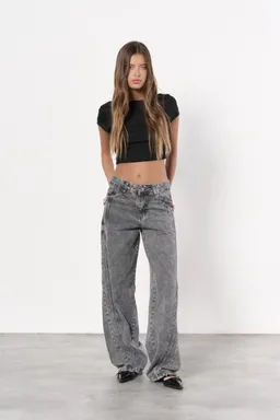 Jean denim baggy payton gris de Magda en Pantalones para argentina