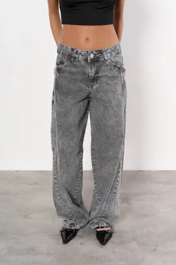 Jean denim baggy payton gris de Magda en Pantalones para argentina