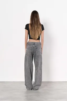 Jean denim baggy payton gris de Magda en Pantalones para argentina
