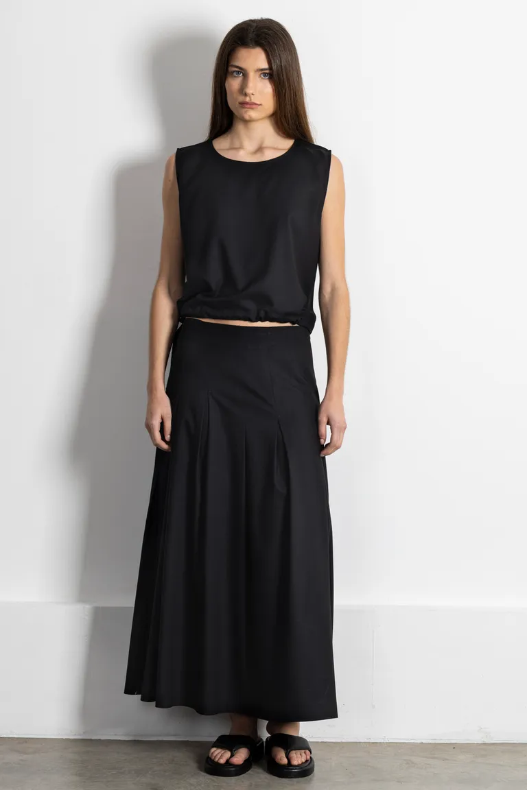 Falda larga con detalles asimétricos en negro de Kill en Faldas para argentina