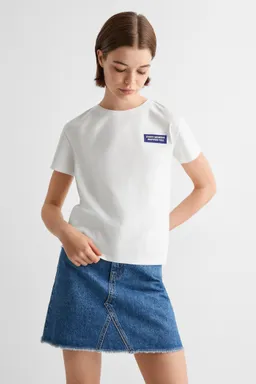 Remera mensaje estampado de Mango Teen en Remeras para argentina