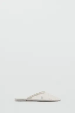 Zapatos mesh bordados de Mango en Zuecos Planos para argentina