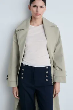 Pantalón recto botones joya de Mango en Pantalones para argentina