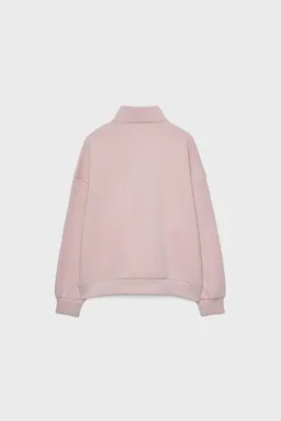 Buzo con cierre y bordados de Stradivarius en Buzos y Sweaters para argentina