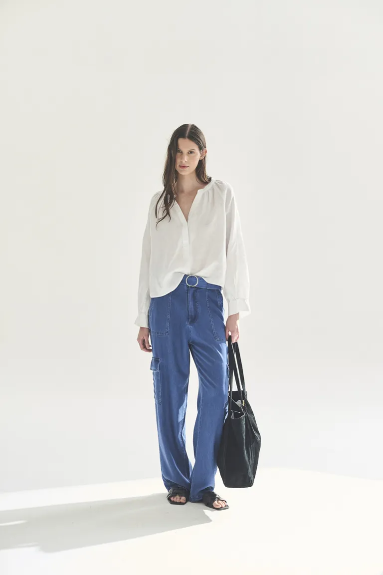 Blusa de manga larga de diseño elegante y versátil de Akiabara en Blusas para argentina