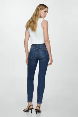 Jeans skinny push de Mango en Pantalones para argentina