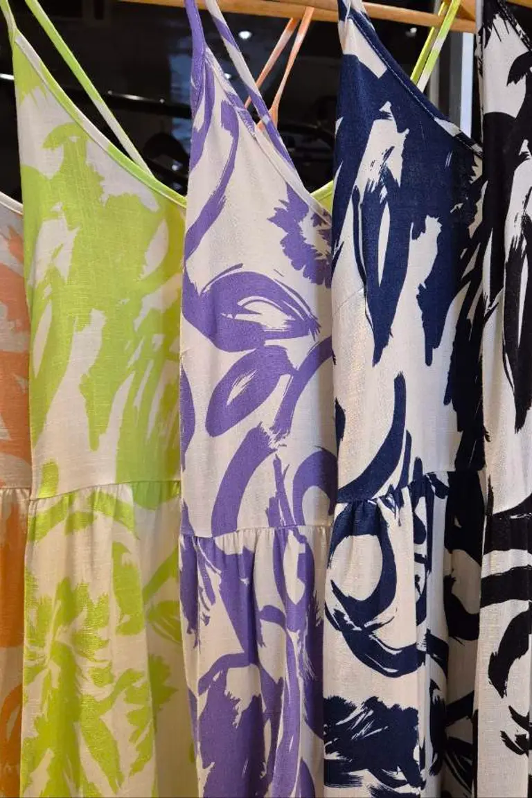 Vestido Estampado Bretel de Hesed en Vestidos para argentina