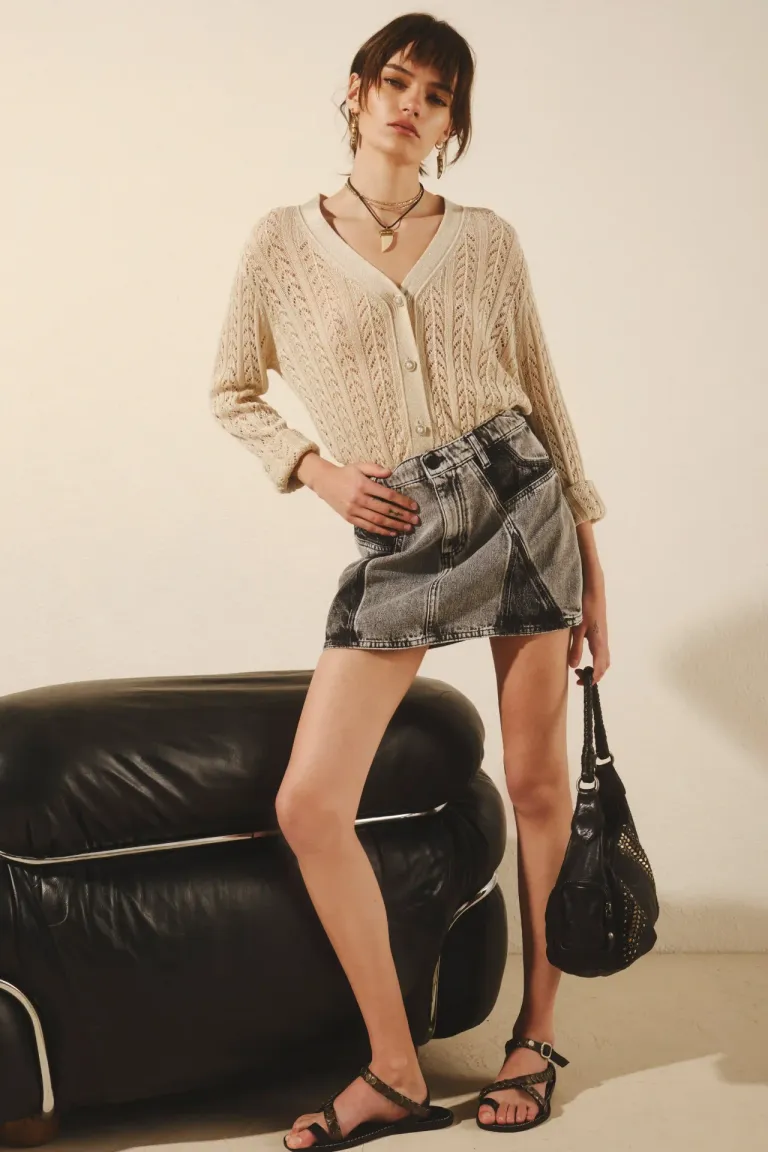 Minifalda de denim gris con recortes y lavado acid wash de Rapsodia en Faldas para argentina