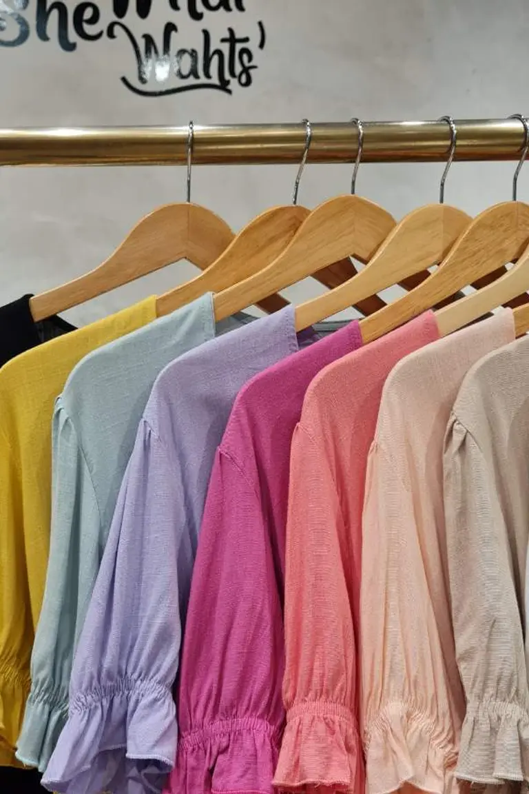 Blusa con Frunces de Hesed en Blusas para argentina