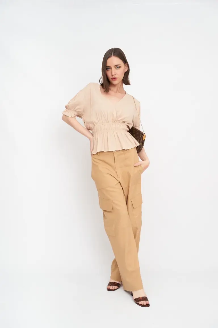 Blusa con Frunces de Hesed en Blusas para argentina