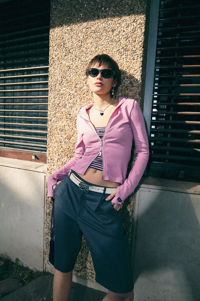 Chaqueta rosa de corte ajustado con capucha y cierre metálico de 47 Street en Chaquetas para argentina