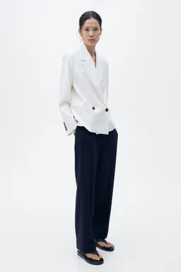 Blazer doble botonadura contraste de Mango en Blazers para argentina