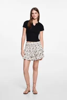 Remera cuello pico de Mango Teen en Remeras para argentina