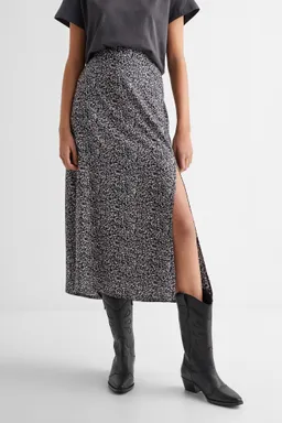 Falda midi floral de Mango Teen en Faldas para argentina