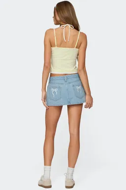Minifalda denim lazos bordados de Edikted en Faldas para argentina