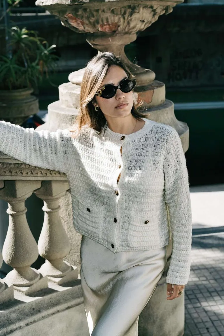 Saco de Cuello Redondo de Hesed en Buzos y Sweaters para argentina