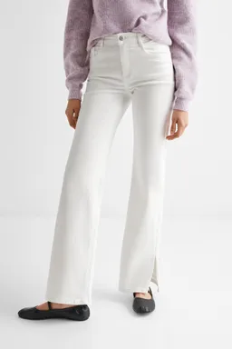 Jeans flare abertura de Mango Teen en Pantalones para argentina