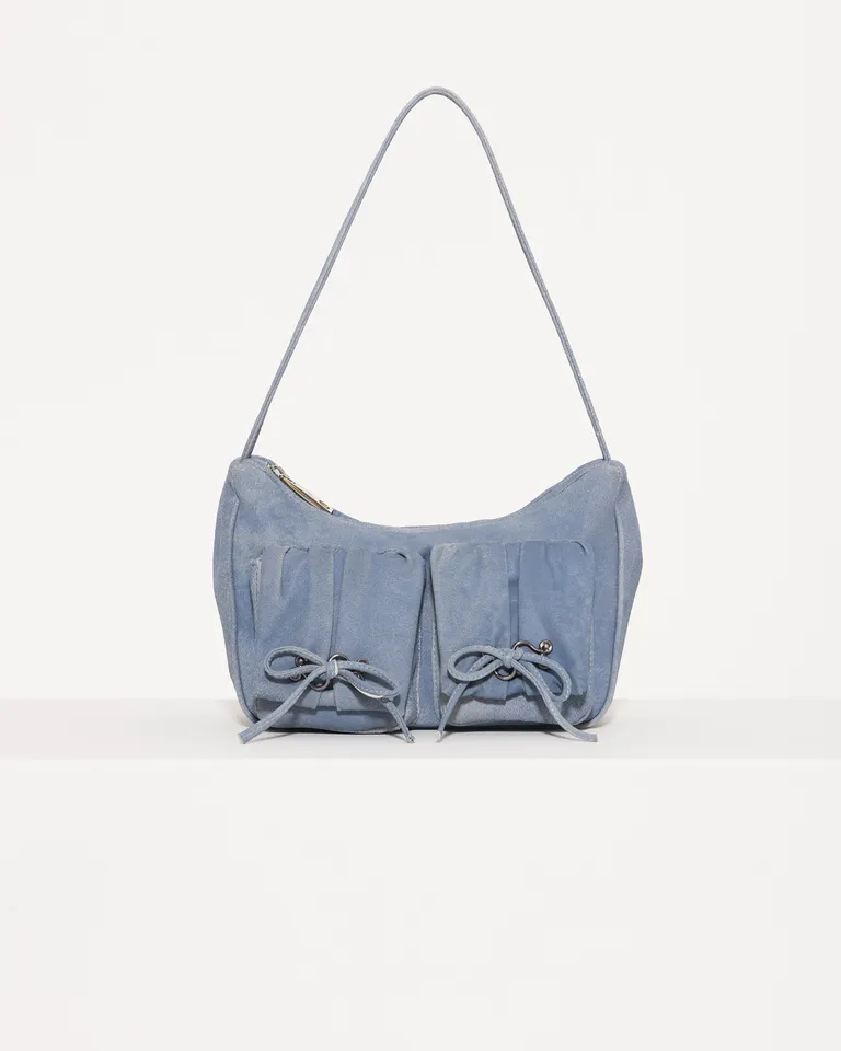 Cartera Italiana de Cuero Gris con Cierre Metálico y Bolsillos Imantados de Jazmin Chebar en Bolsos y Carteras para argentina