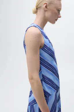 Vestido rayas evasé de Mango en Vestidos para argentina