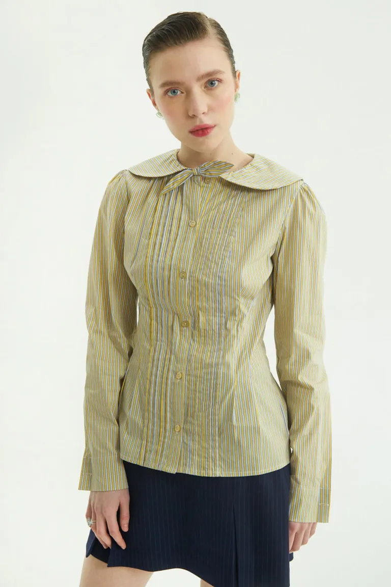 Camisa rayada de algodón con manga larga y detalles fruncidos en los hombros de Las Pepas en Camisas para argentina