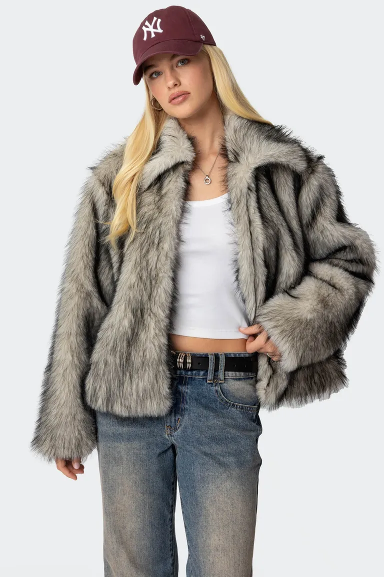 Campera piel sintética mob wife de Edikted en Chaquetas para argentina