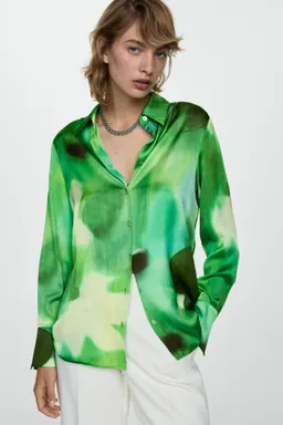 Camisa satinada estampada de Mango en Camisas para argentina