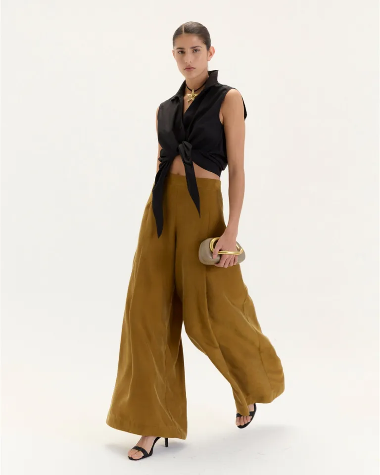 Camisa sin mangas marrón con terminación anudable en el frente de Blue Sheep en Camisas para argentina