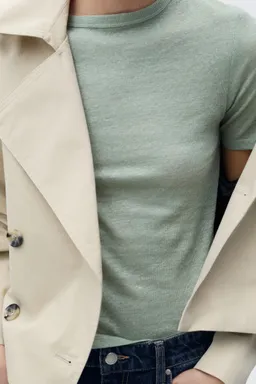 Remera lino entallada de Mango en Remeras para argentina
