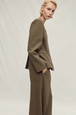 Pantalón traje lino sin costuras de Mango en Pantalones para argentina