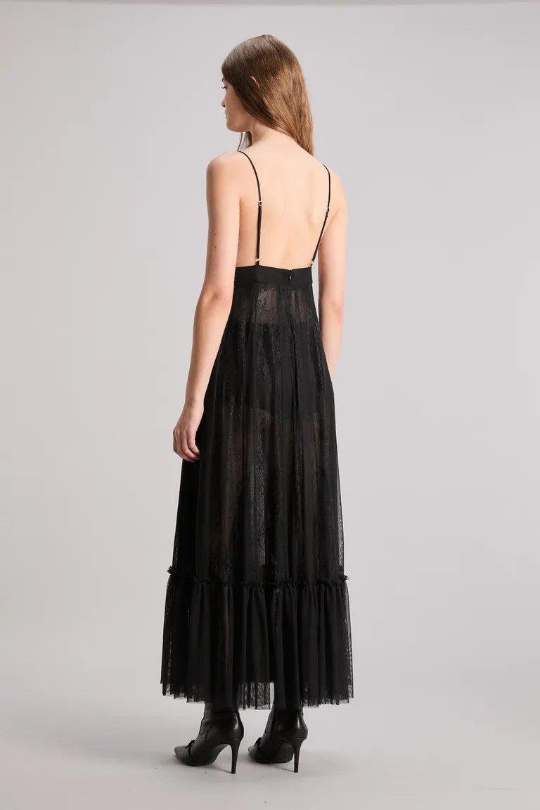 Vestido negro de encaje y tul con corte alto y espalda descubierta de Kosiuko en Vestidos para argentina