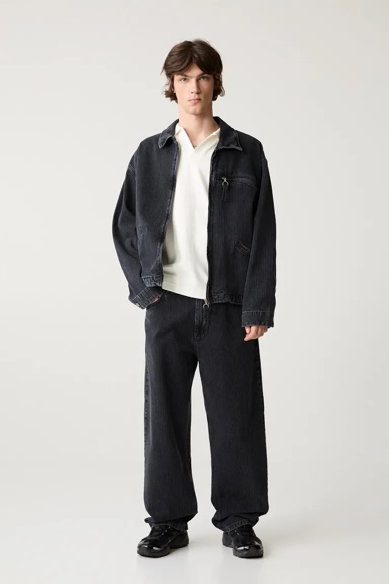 Jeans wide leg textura de Pull&Bear en Pantalones para argentina