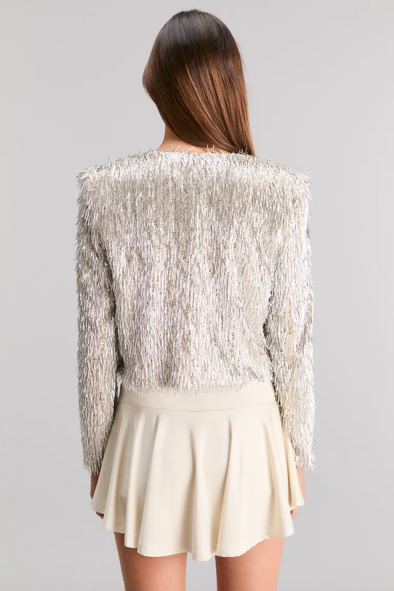 Chaqueta de tul bordado con lentejuelas en forma de canutillos, una pieza elegante y de gran estilo de Kosiuko en Chaquetas para argentina
