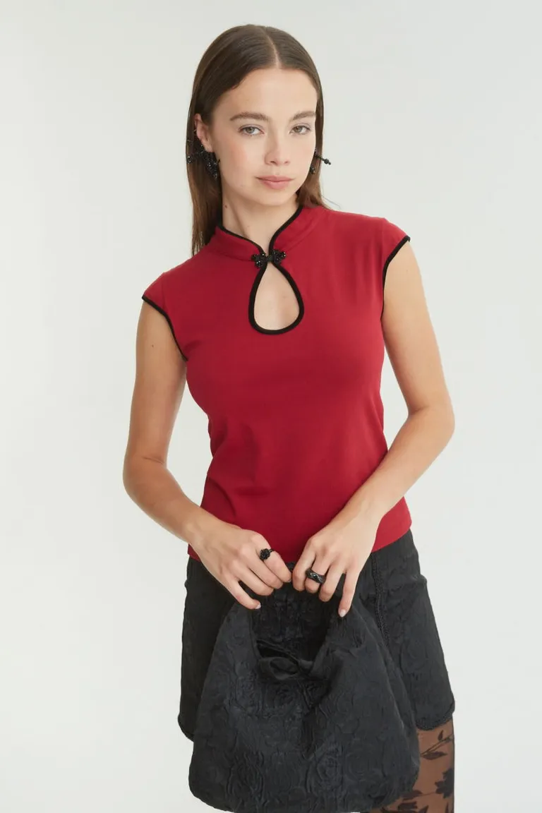 Cartera tipo saca con textura, doble asa de mano y correa larga desmontable de Las Pepas en Bolsos y Carteras para argentina