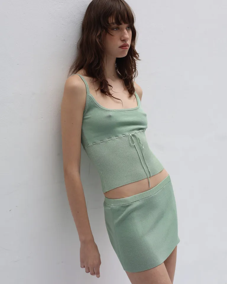 Top de corte cuadrado en tejido de lurex con cintura ajustable de Ay Not Dead en Tops para argentina