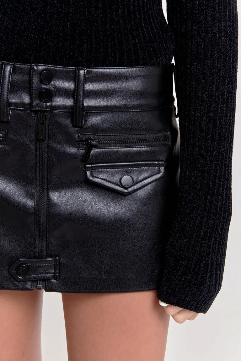 Falda tiro bajo efecto piel con cierre metálico y bolsillo fantasía de 47 Street en Faldas para argentina