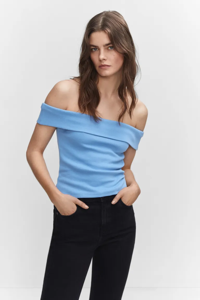 Top hombros descubiertos de Mango en Tops para argentina