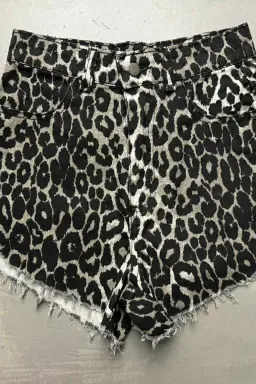 Short animal print de Influx en Shorts para argentina