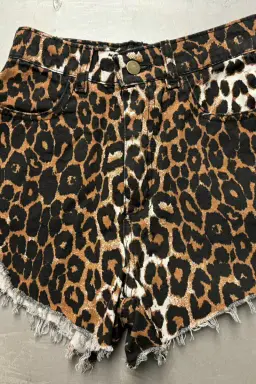 Short animal print de Influx en Shorts para argentina