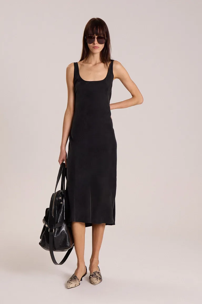 Vestido Midi de Cupro y Rayón con Escote Redondeado y Silueta Ajustada de Maria Cher en Vestidos para argentina