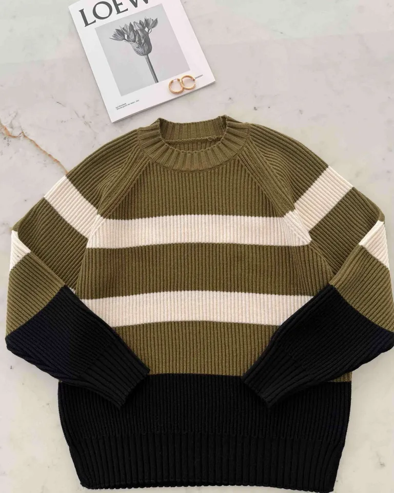 Suéter de corte holgado y estilo rayado para mujer de Hesed en Buzos y Sweaters para argentina