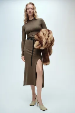 Vestido punto con abertura de Mango en Vestidos para argentina